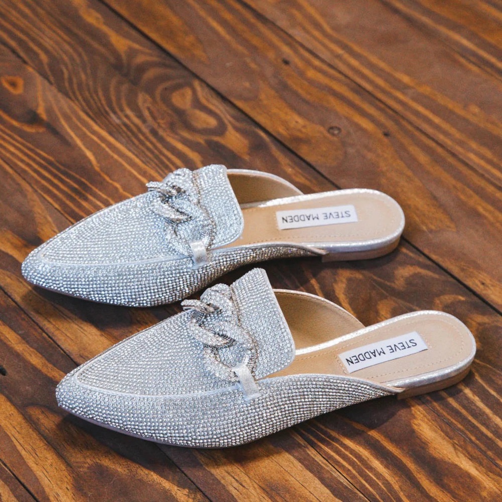 STEVE MADDEN Rhinestone FINN Mule Shoe NIB 9.5 - Picture 2 of 9